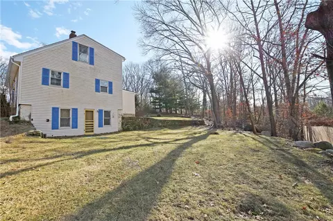 10 Ray St, Coventry, RI 02816 photo 3