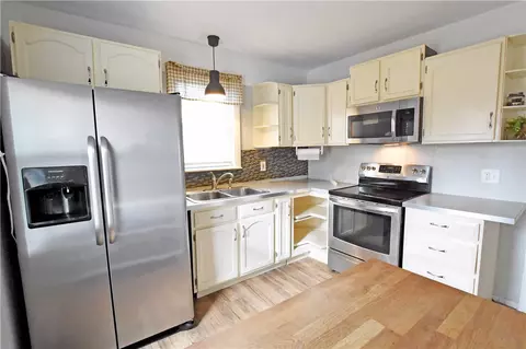 10 Ray St, Coventry, RI 02816 photo 14