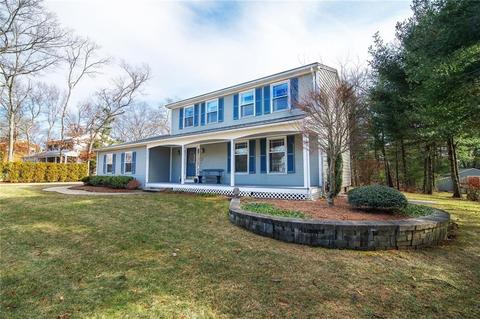 7 Silver Maple Dr, Coventry, RI 02816 photo 3