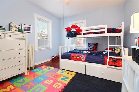 8 Harding Ave, Warwick, RI 02888 photo 17