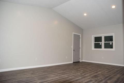 231 Baldwin Rd, Warwick, RI 02888 photo 11