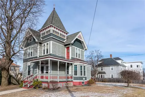 73 Andrews St, Woonsocket, RI 02895 photo 1