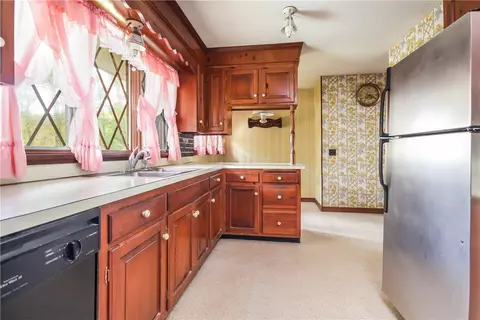 11 Memory Ln, Westerly, RI 02891 photo 7