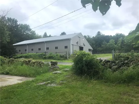 2552 Ten Rod Rd, Exeter, RI 02822 photo 2
