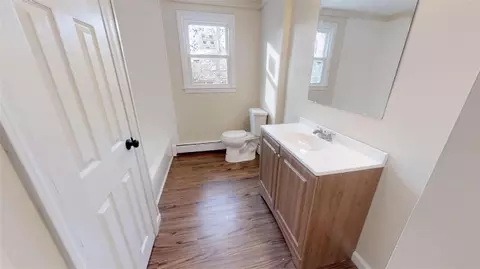 1 Duluth Ave, Warwick, RI 02889 photo 9