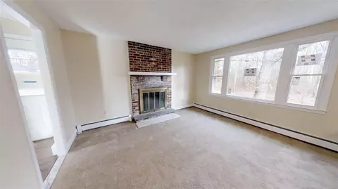 1 Duluth Ave, Warwick, RI 02889 photo 7
