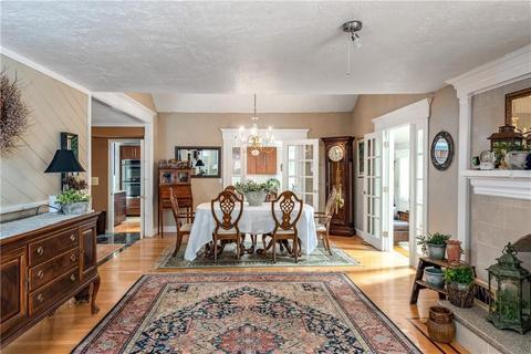 85 Maureen Cir, Mapleville, RI 02839 photo 10