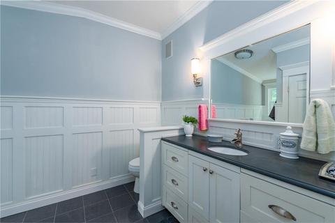 85 Maureen Cir, Mapleville, RI 02839 photo 12