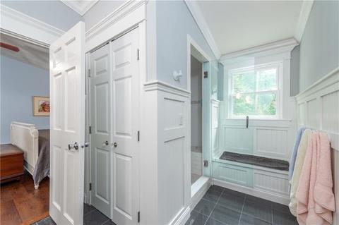 85 Maureen Cir, Mapleville, RI 02839 photo 13