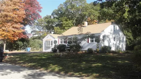 511 Bound Rd, Cumberland, RI 02864 photo 1