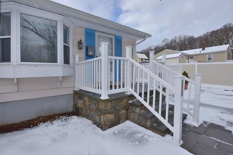 170 Andrews St, Woonsocket, RI 02895 photo 7