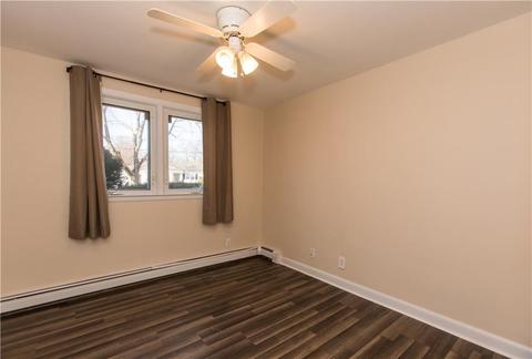 86 Capron Farm Dr, Warwick, RI 02886 photo 23
