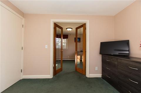 86 Capron Farm Dr, Warwick, RI 02886 photo 18