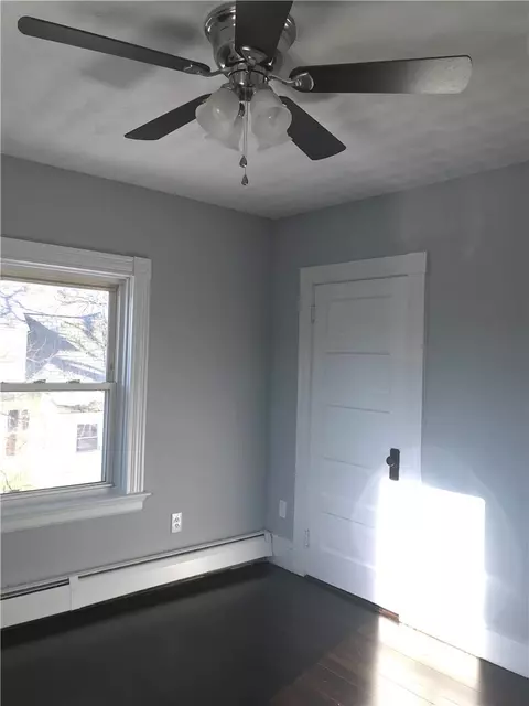 187 Atlantic Ave, Warwick, RI 02888 photo 12