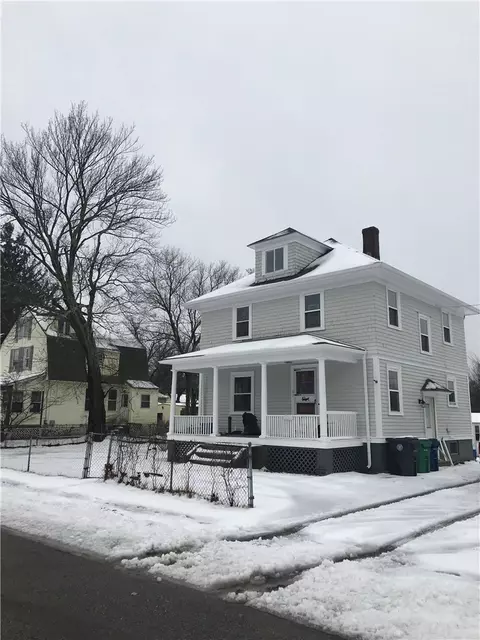187 Atlantic Ave, Warwick, RI 02888 photo 2