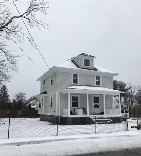 187 Atlantic Ave, Warwick, RI 02888 photo 1