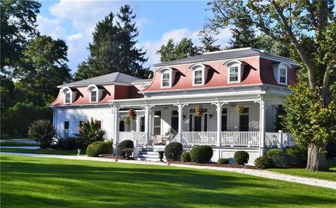 24 Maple Rd, Warren, RI 02885 photo 1