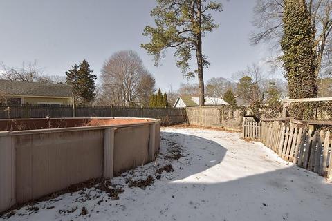 35 Staples Ave, Warwick, RI 02889 photo 8