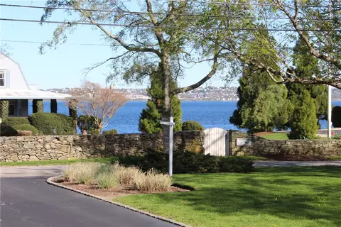 1 Stonegate Rd, Warren, RI 02885 photo 6