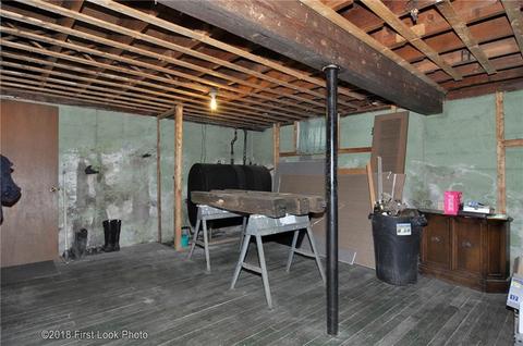 489 Mason St, Woonsocket, RI 02895 photo 25