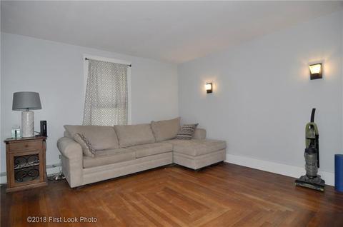 489 Mason St, Woonsocket, RI 02895 photo 12