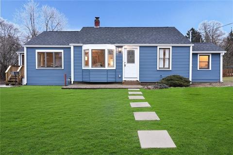 100 Bartlett Dr, Warwick, RI 02886 photo 1
