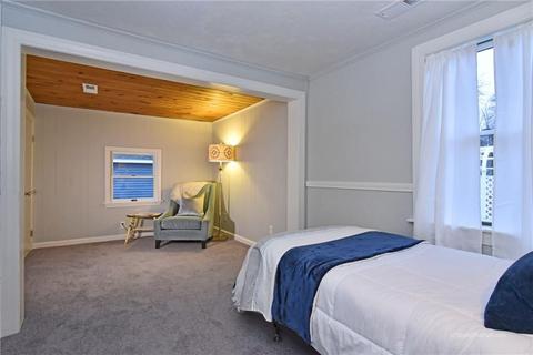 100 Bartlett Dr, Warwick, RI 02886 photo 19
