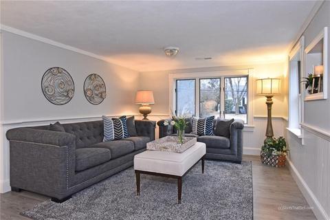 100 Bartlett Dr, Warwick, RI 02886 photo 12