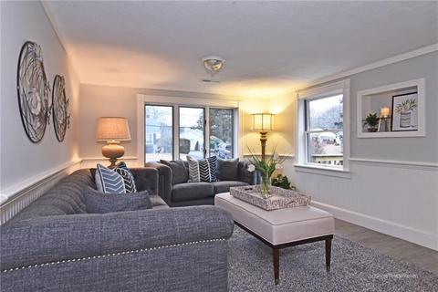 100 Bartlett Dr, Warwick, RI 02886 photo 11