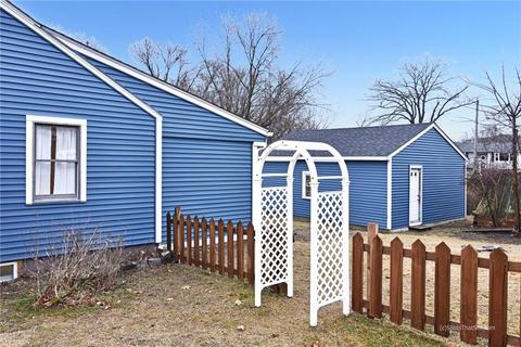 100 Bartlett Dr, Warwick, RI 02886 photo 31