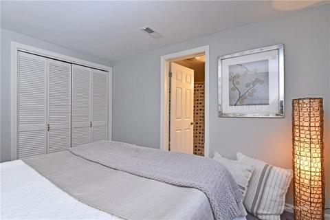 100 Bartlett Dr, Warwick, RI 02886 photo 23