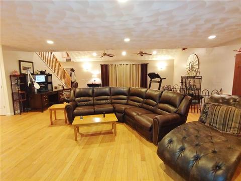 127 Midget Ave, Warwick, RI 02886 photo 9