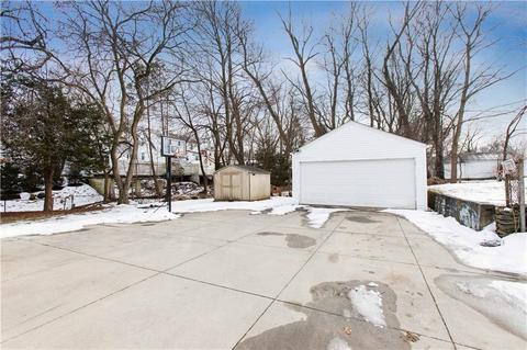 55 Mapleton St, Cranston, RI 02910 photo 24