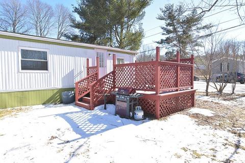 32 Hemlock Rd, Glocester, RI 02814 photo 2