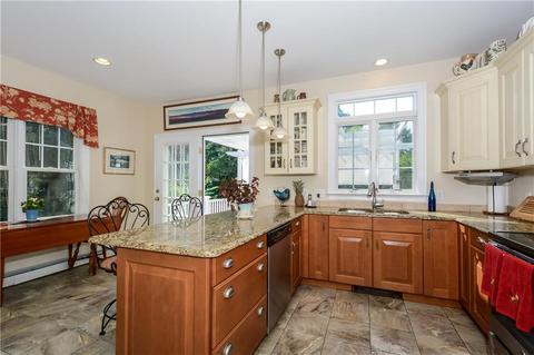 79 Wagner Rd, Westerly, RI 02891 photo 10