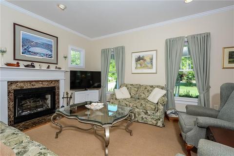 79 Wagner Rd, Westerly, RI 02891 photo 5