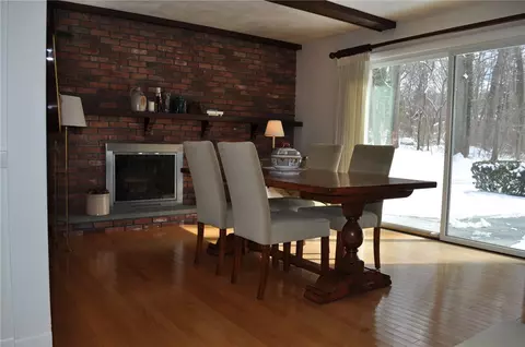 32 Stubtoe Dr, Warwick, RI 02886 photo 7