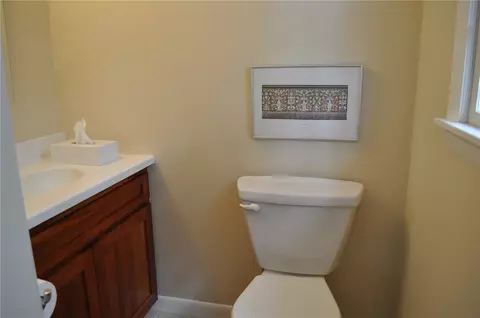 32 Stubtoe Dr, Warwick, RI 02886 photo 16