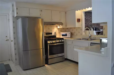 32 Stubtoe Dr, Warwick, RI 02886 photo 31