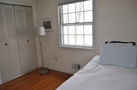 32 Stubtoe Dr, Warwick, RI 02886 photo 25