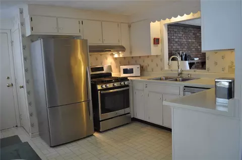 32 Stubtoe Dr, Warwick, RI 02886 photo 30