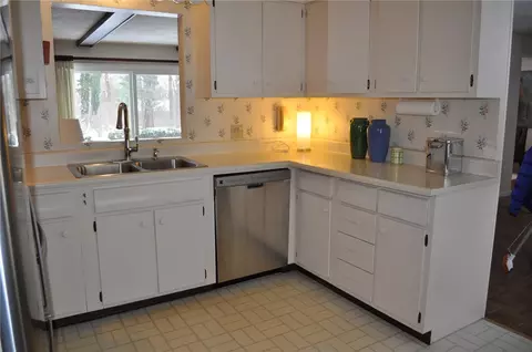 32 Stubtoe Dr, Warwick, RI 02886 photo 32