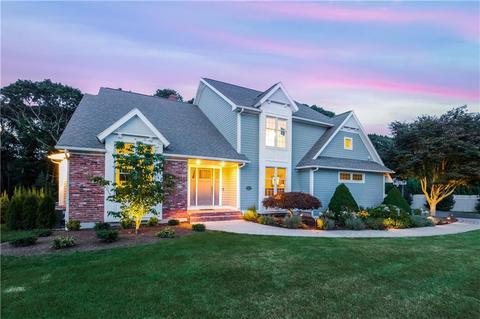 21 Piezzo Dr, Westerly, RI 02891 photo 3