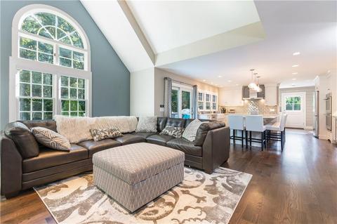 21 Piezzo Dr, Westerly, RI 02891 photo 8
