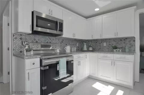 208 Sawmill Rd, Glocester, RI 02814 photo 6