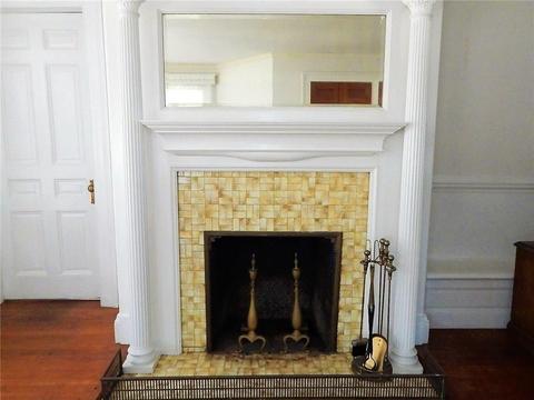 55 Granite St, Westerly, RI 02891 photo 4