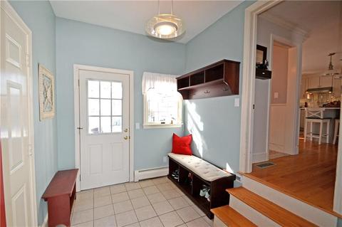 13 Hillside Rd, Bristol, RI 02809 photo 3