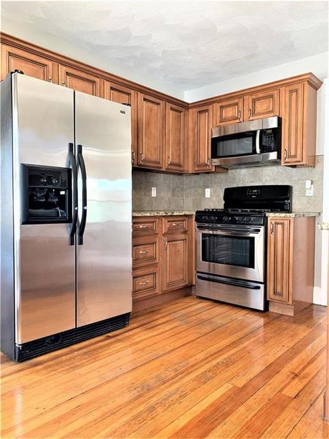 23 Dryden Blvd, Warwick, RI 02888 photo 7