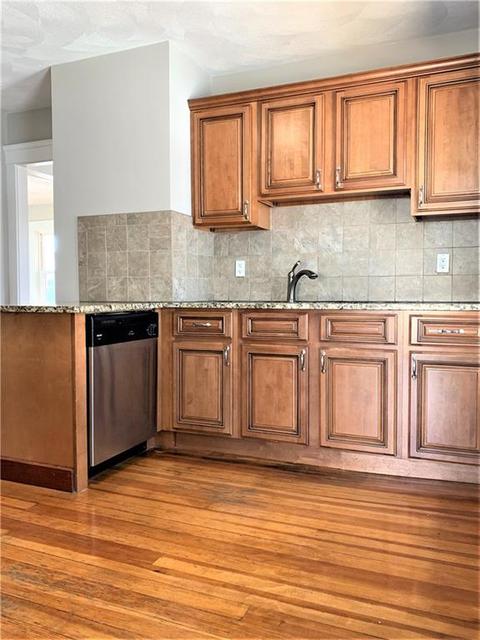 23 Dryden Blvd, Warwick, RI 02888 photo 8