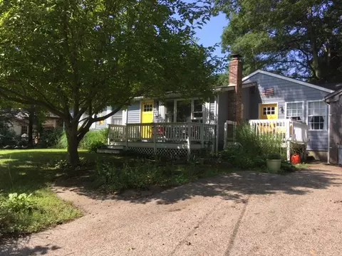 41 Cedar Grove Dr, Exeter, RI 02822 photo 1